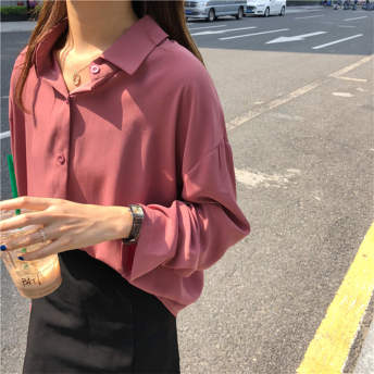 新作韓国系ゆったり着やせ合わせやすい着やせ無地シンプル長袖シャツ