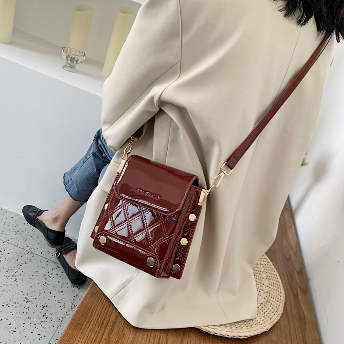 韓国人気可愛いファッションパテントレザー高品質バッグ