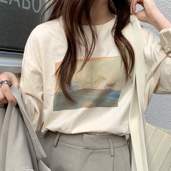 インスタグラム大人気韓国ファッション合わせやすい長袖Tシャツ