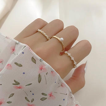 新品殺到! 韓国ファッション 3個入りセット パール 個性 ins風 上品 大人 可愛い レディース 指輪
