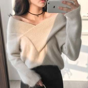 絶対欲しい 韓国風 ファッション ナチュラル レディース セクシー ｖネック 3色 肩見せ フワフワ セーター
