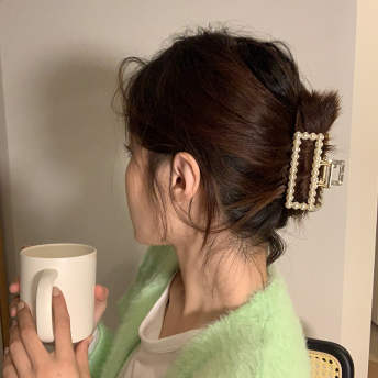 一目惚れ! 韓国風 優雅 レトロ ヘアピン 不規則形  宴会 ヘアアクセサリー ビーズ ヘアクリップ 髪飾り