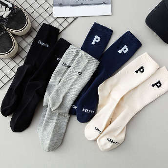 おしゃれ度高め 3足セット アルファベット 韓国ファッション 個性派 靴下 ソックス