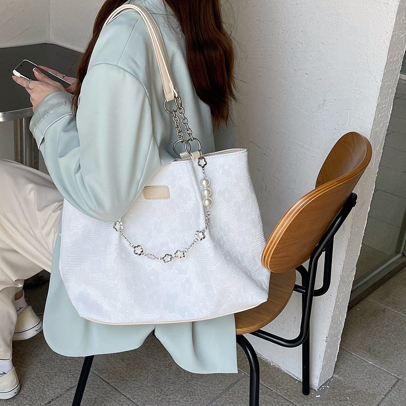 人気を獲得♡ ファッション マグネット チェーン 韓国 通勤 ハンドバッグ