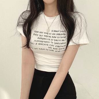 韓国系 プルオーバー アルファベット  着瘦せ  半袖 Tシャツ