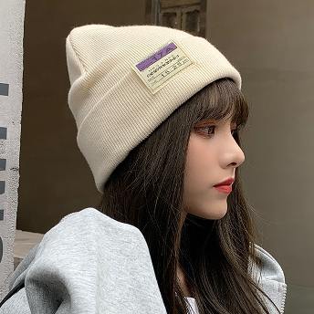 優しい雰囲気 カジュアル 韓国ファッション アップリケ帽子 小顔効果 防寒対策 ニット帽子