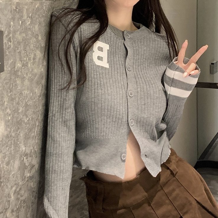 韓国風ファッション 4色  アルファベット  シングルブレスト 刺繍 ニット カーディガン