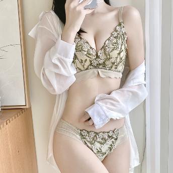 女子マスト 韓国系 ロマンチック スウィート レース プリント 美胸 調節可 ブラジャーセット