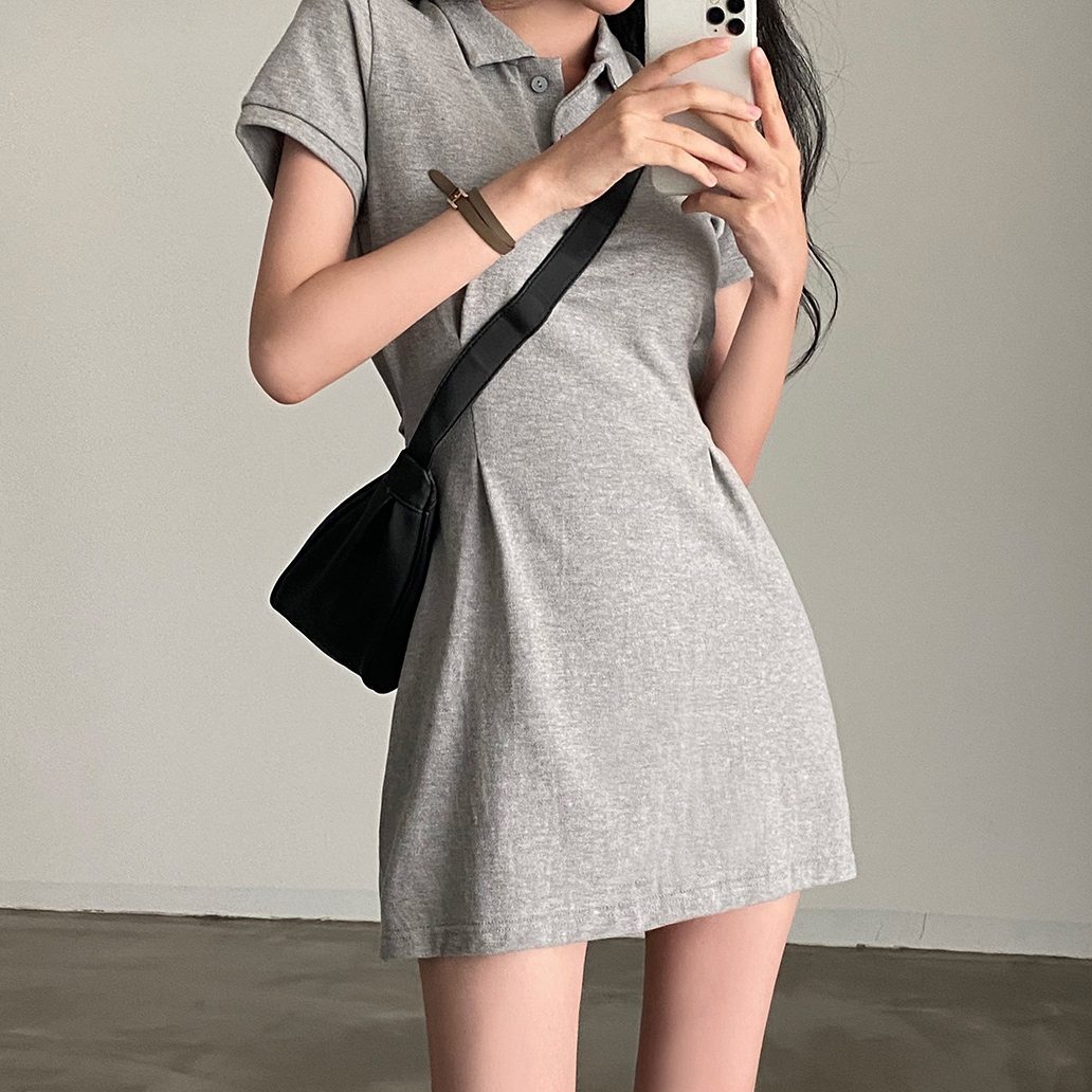 韓国風ファッション 3色展開 シンプル 無地 着痩せ効果 POLOネック カジュアルワンピース