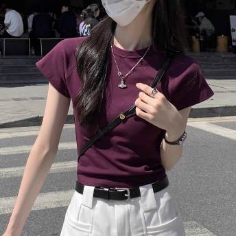 韓国風ファッション 無地 ぴったりしたサイズ感 ラウンドネック 半袖 Tシャツ